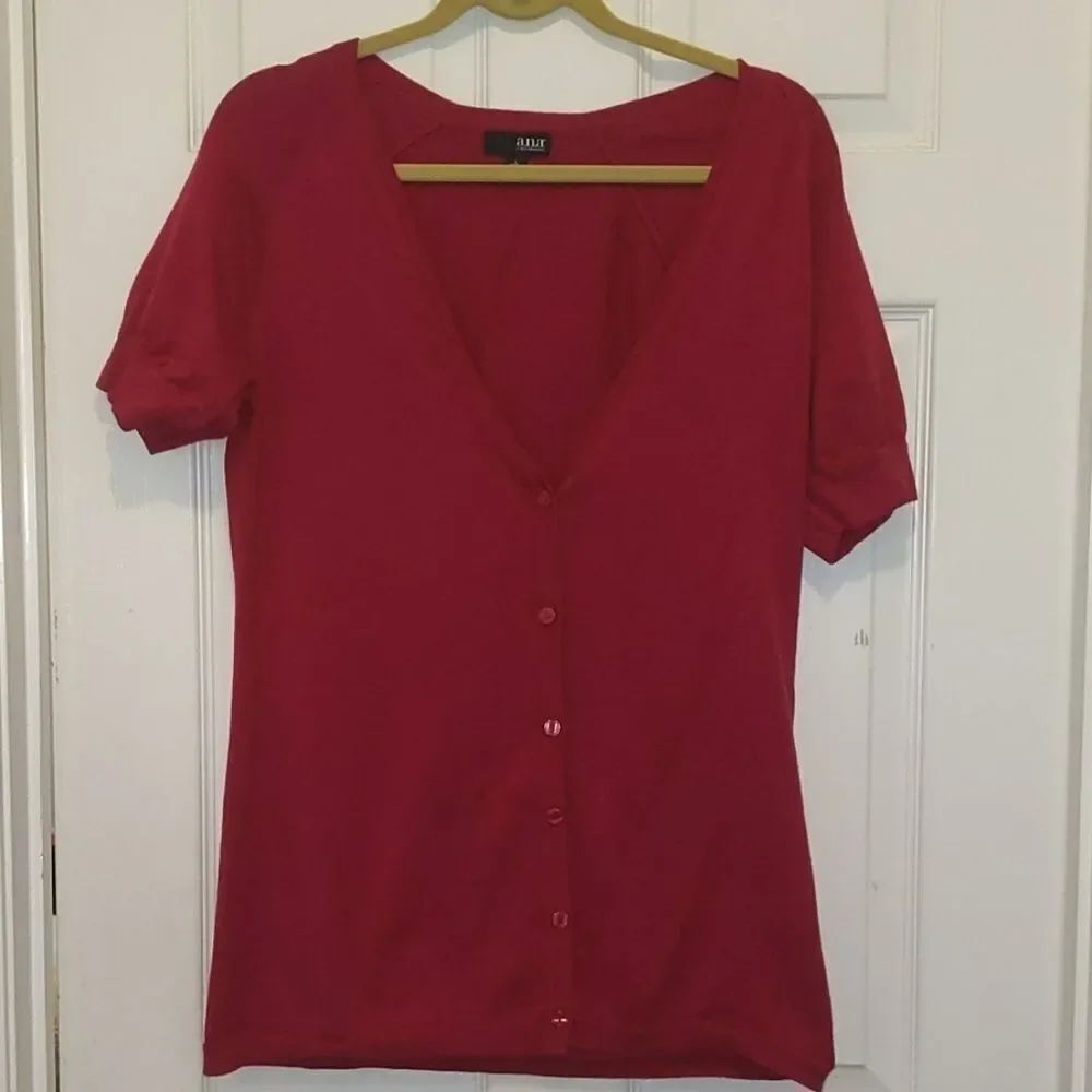A.n.a. fuscia shirt sleeve cardigan Sz L
